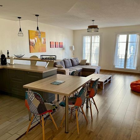 Vue Imprenable Sur La Mairie Apartment Vannes Luaran gambar